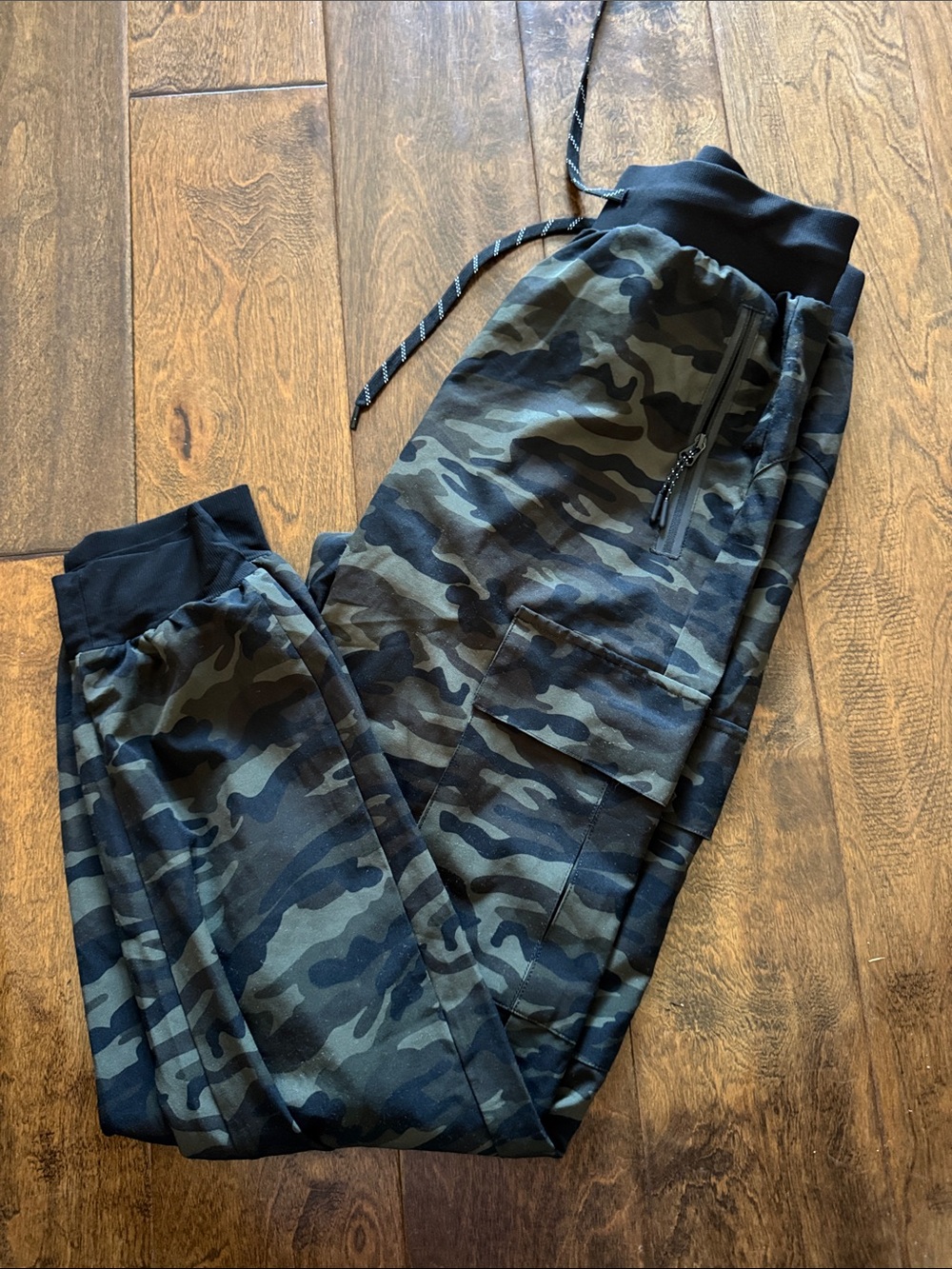Camo Print Jogger Pants with Zip Pocket - Black/Olive